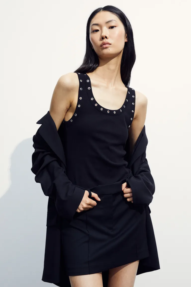 

Майка с декоративными петлями H&M, черный