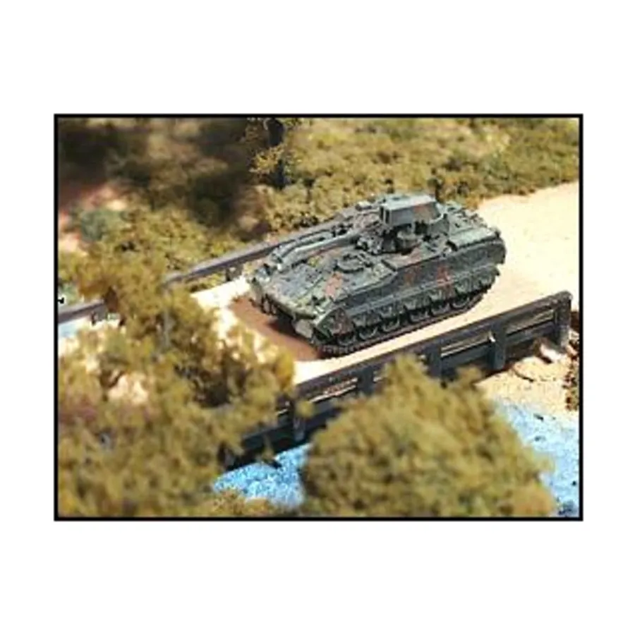 

Полузащитник М6, Modern Micro Armour - United States - Armored Personnel Carriers, Carriers, and IFV's (1:285)