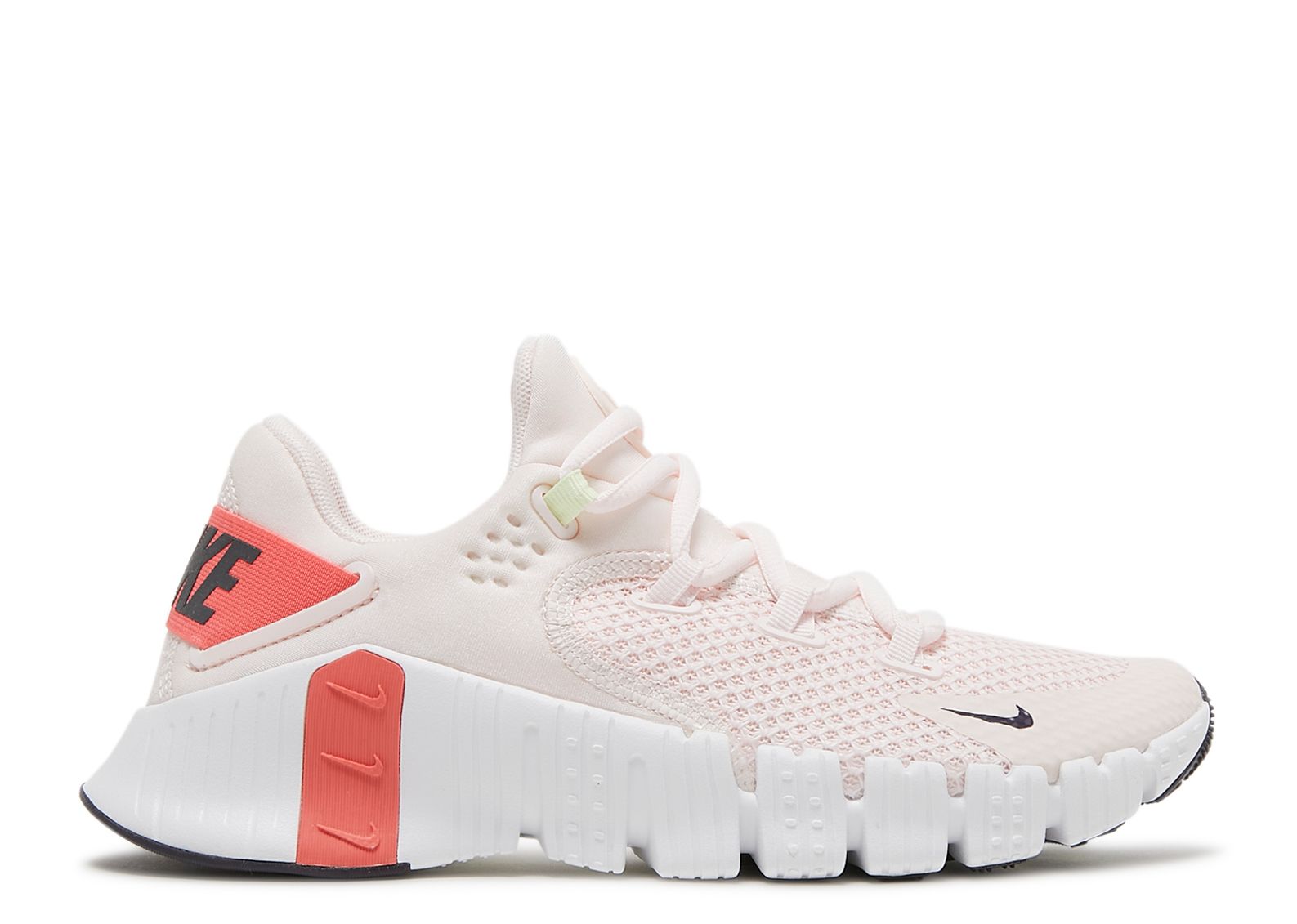 

Кроссовки Nike Wmns Free Metcon 4 'Light Soft Pink Magic Ember', розовый