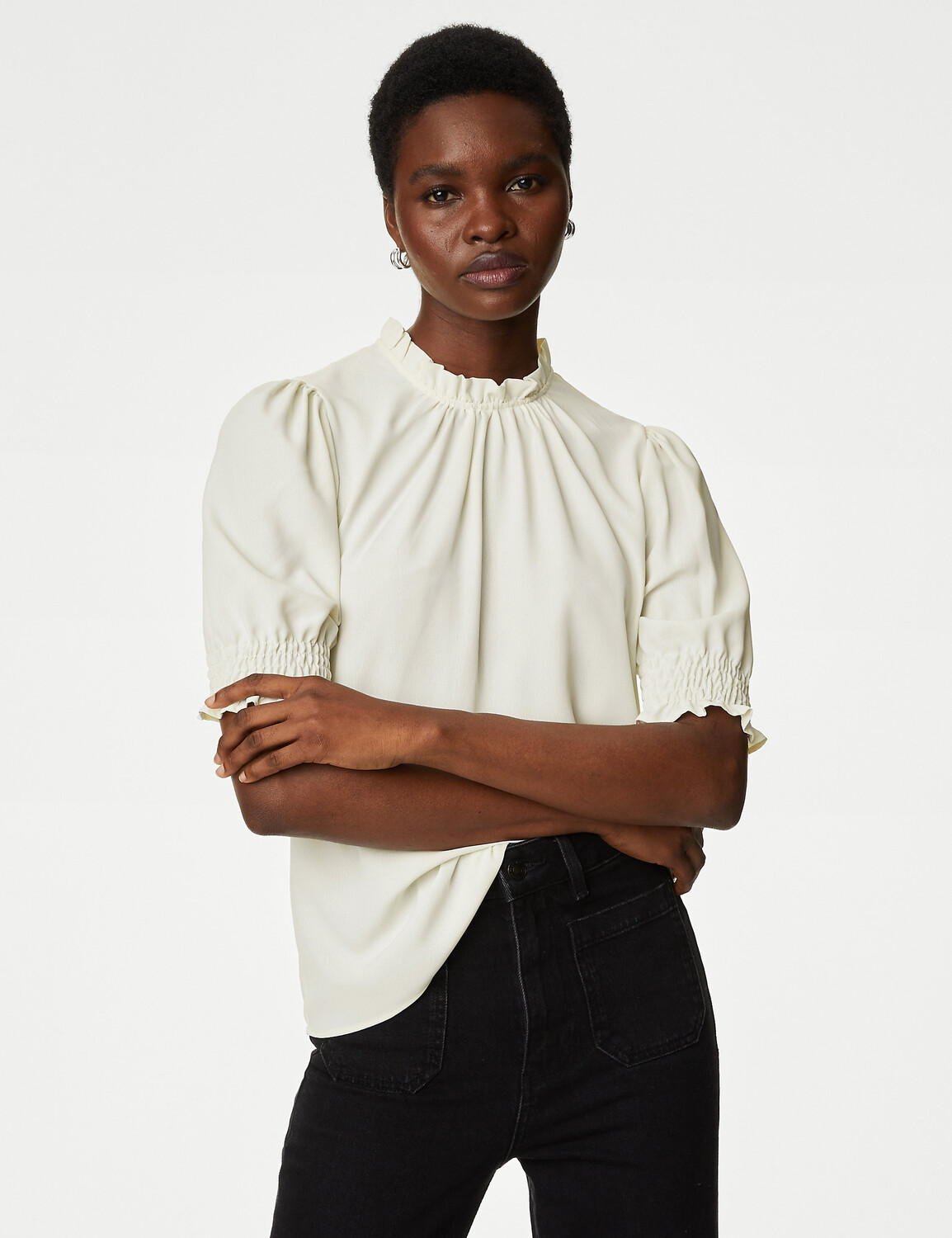 

Блузка с оборками Marks & Spencer, слоновая кость