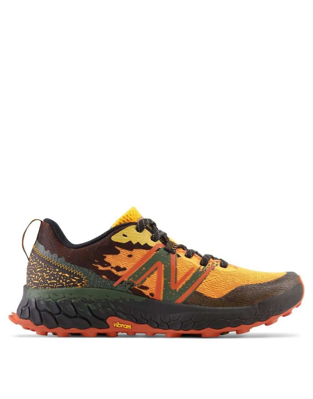 

Оранжевые кроссовки New Balance Hierro