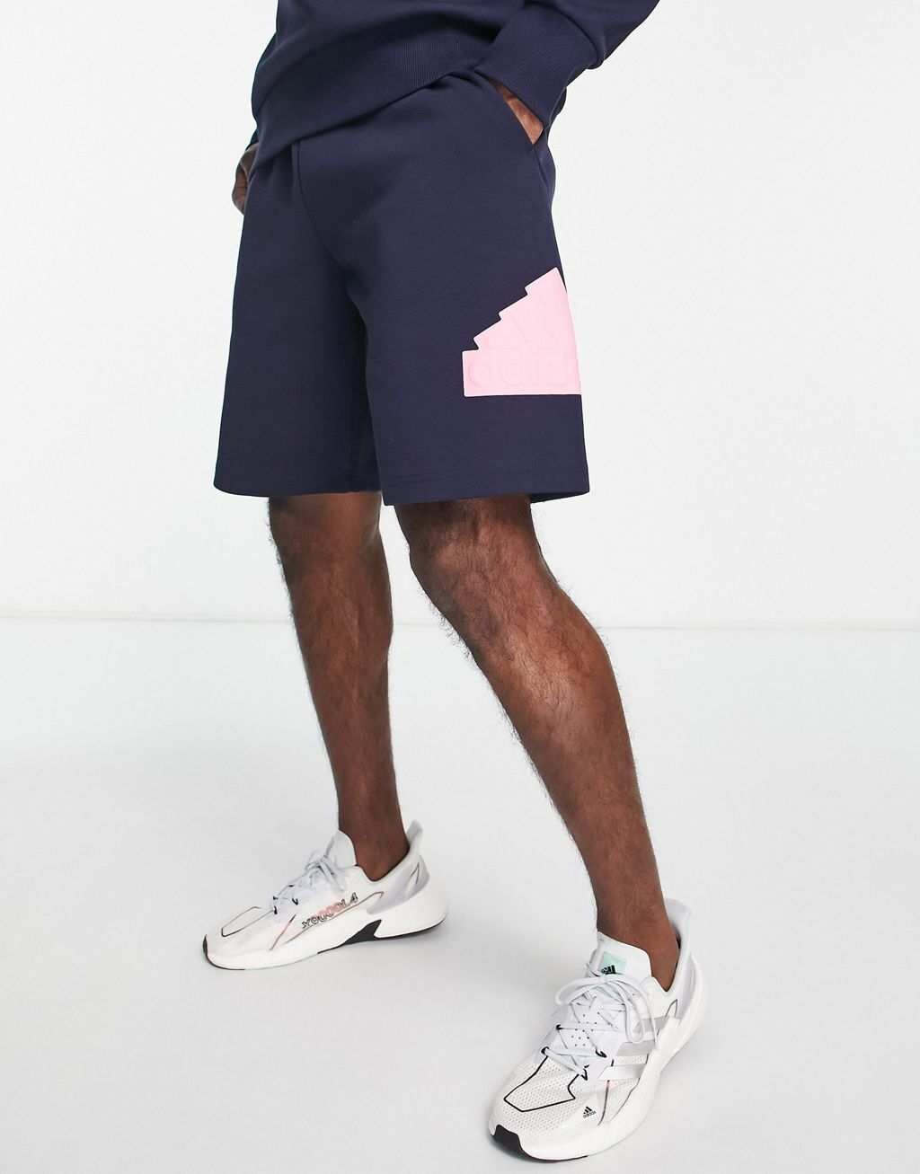 

Темно-синие шорты adidas Sportswear Future Icons