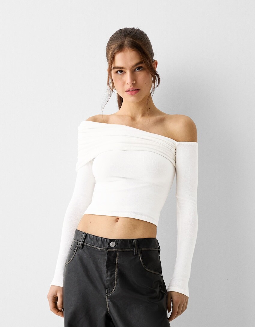 

Асимметричная блузка с длинными рукавами Bershka, белый