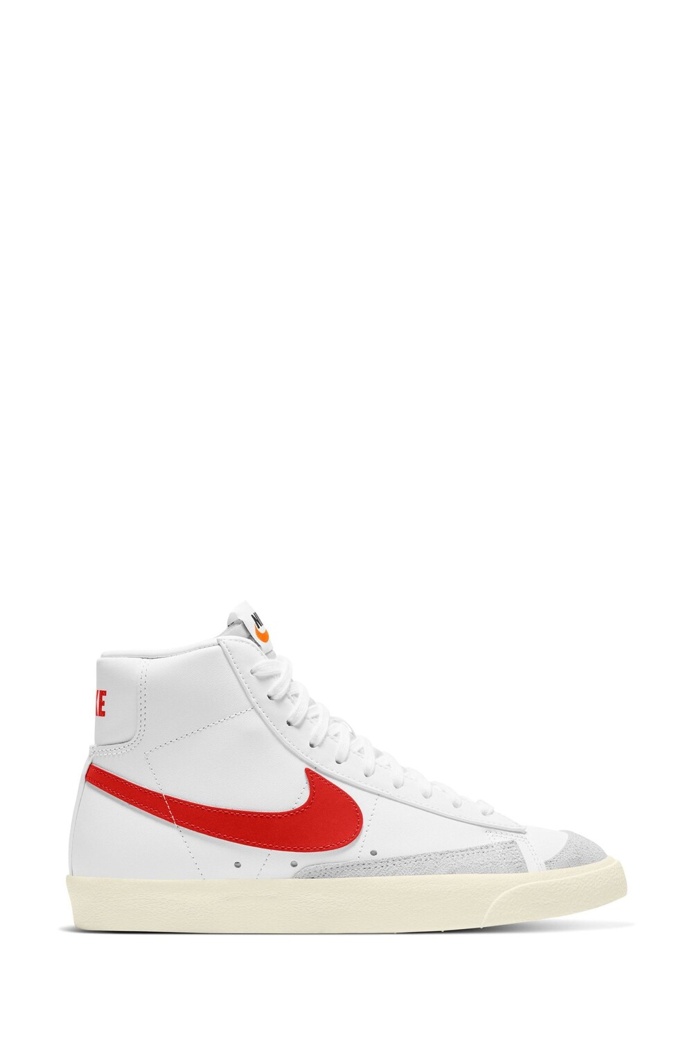 

Спортивные туфли Blazer с вырезом до щиколотки Nike, белый