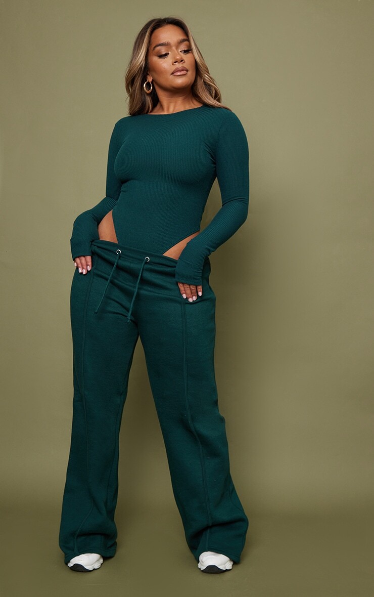 

PrettyLittleThing Широкие джоггеры с окантовкой Shape Pine Green
