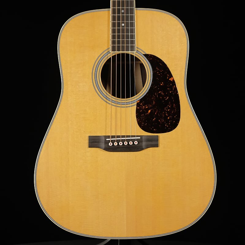 

Акустическая гитара Martin D35 Solid Spruce/Rosewood Acoustic - Natural