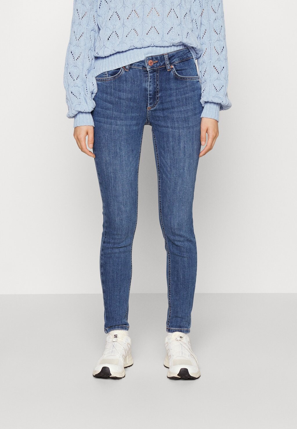 

Джинсы Skinny Fit Pieces Petite