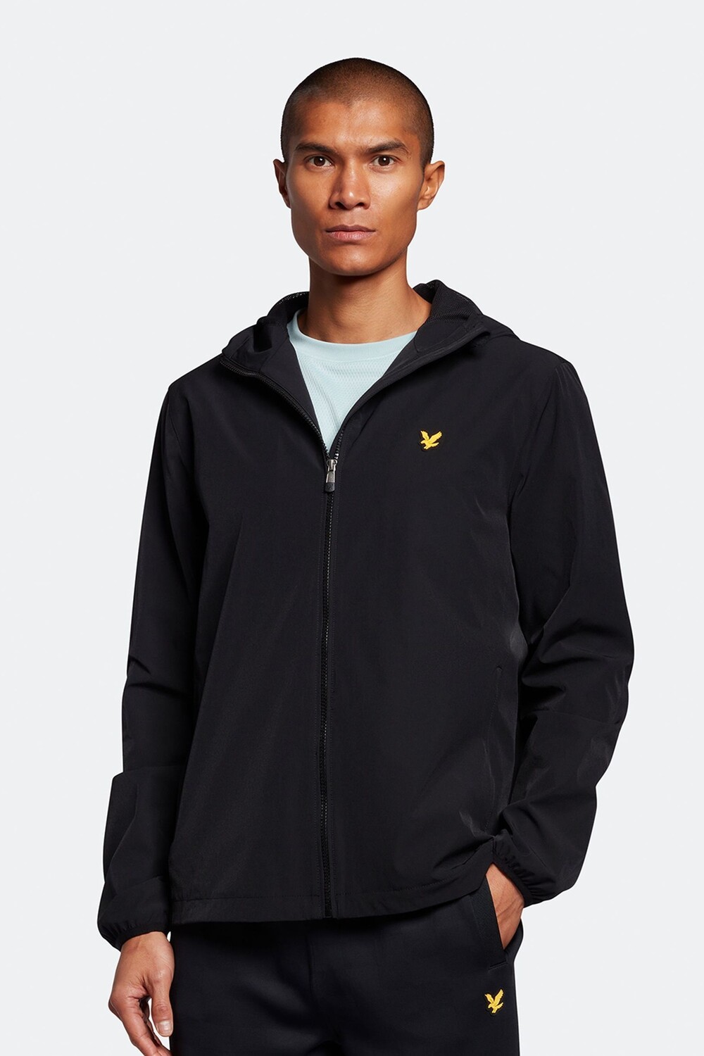 

Черная спортивная куртка с капюшоном Lyle & Scott, черный