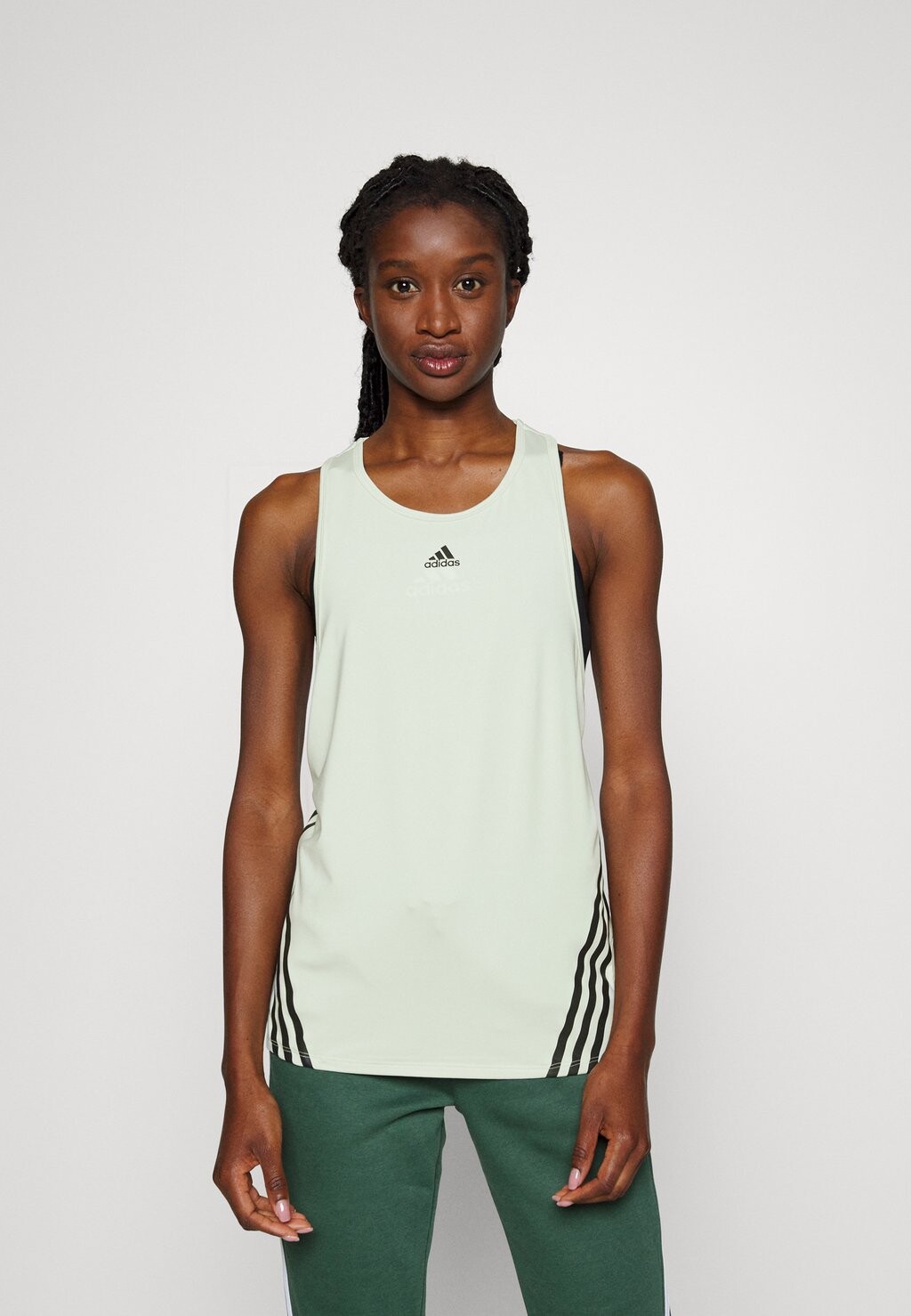 

Топ Adidas