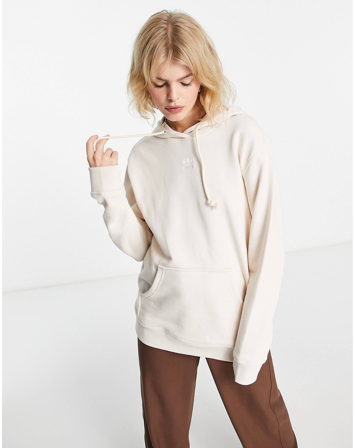 

Белое худи с трилистником adidas Originals Essentials Essentials, Белый