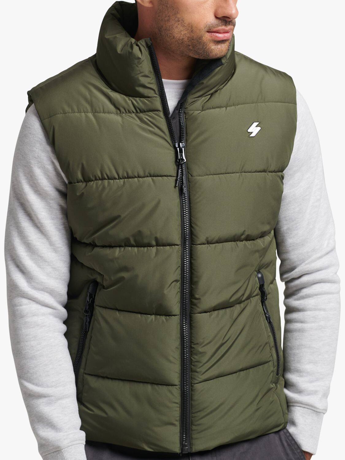 

Пуховик Superdry Sports, цвет темный мох