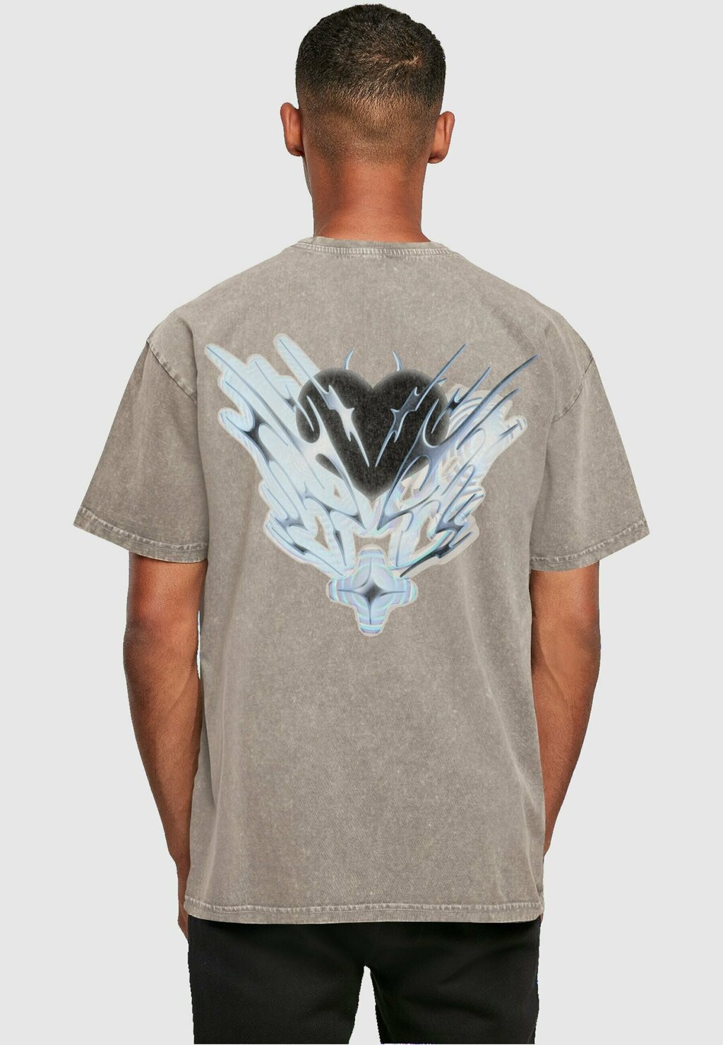 

Футболка с принтом Cagedchrome Upscale by Mister Tee, цвет asphalt