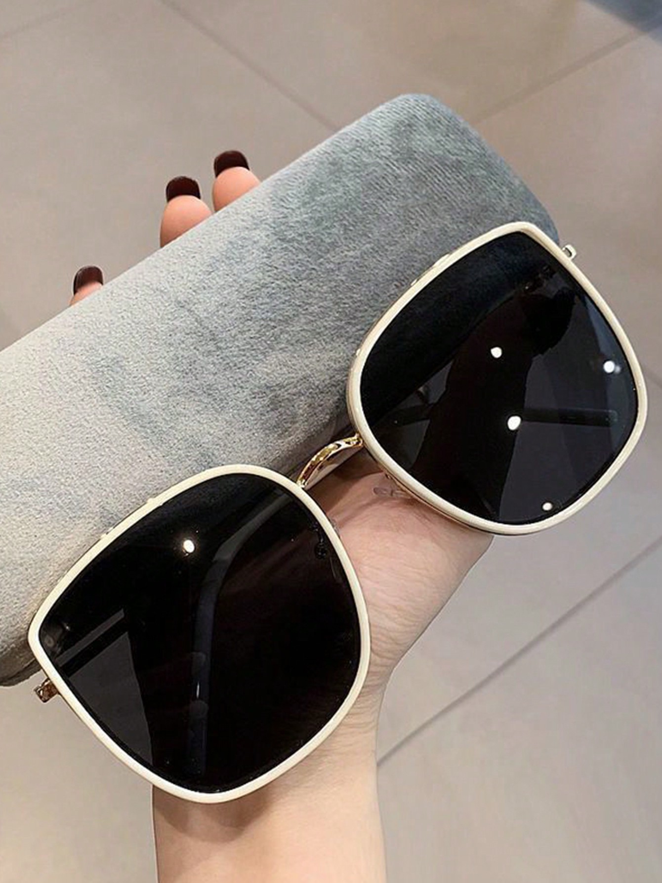 Новые солнцезащитные очки Ins 2021 new fashion style all match trend sunglasses personalized square frame sunglasses ins trend candy color big frame sunglasse