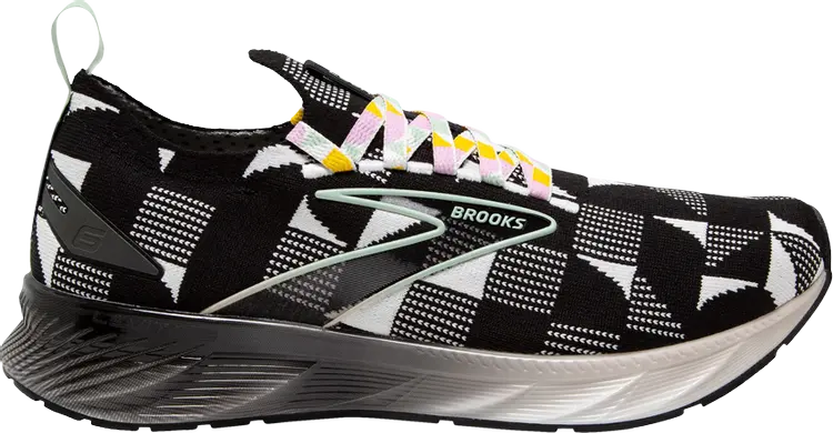 

Кроссовки Wmns Levitate StealthFit 6 'Checkered - Black White', черный