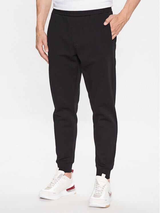 

Комфортные спортивные брюки Calvin Klein, черный