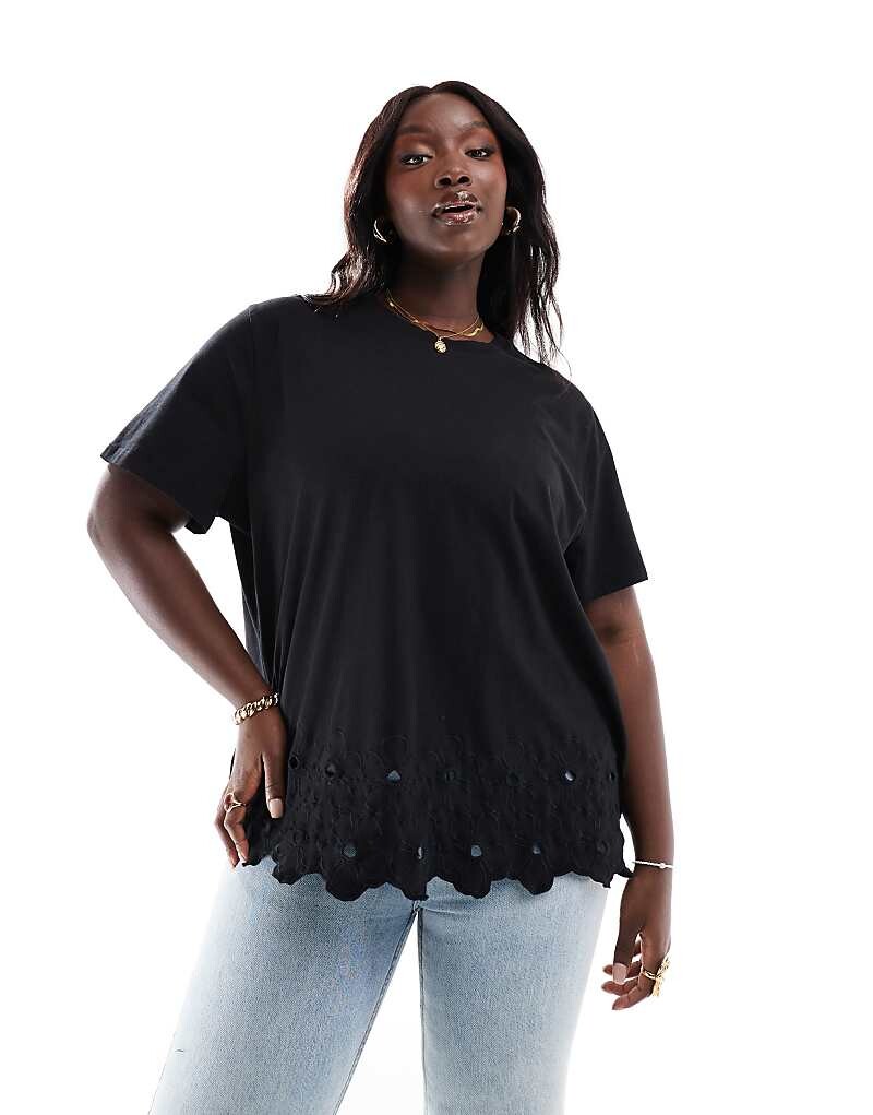

Черная футболка с вышивкой по низу ASOS DESIGN Curve