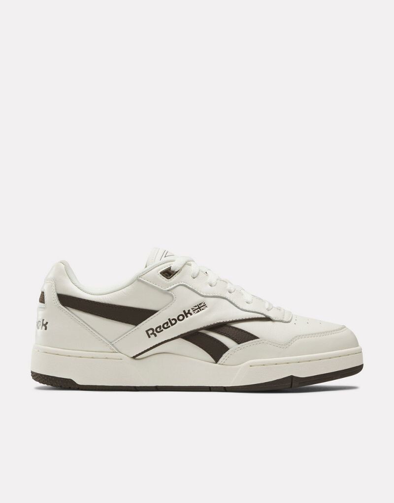 

Меловые кроссовки Reebok BB4000 II с коричневой отделкой