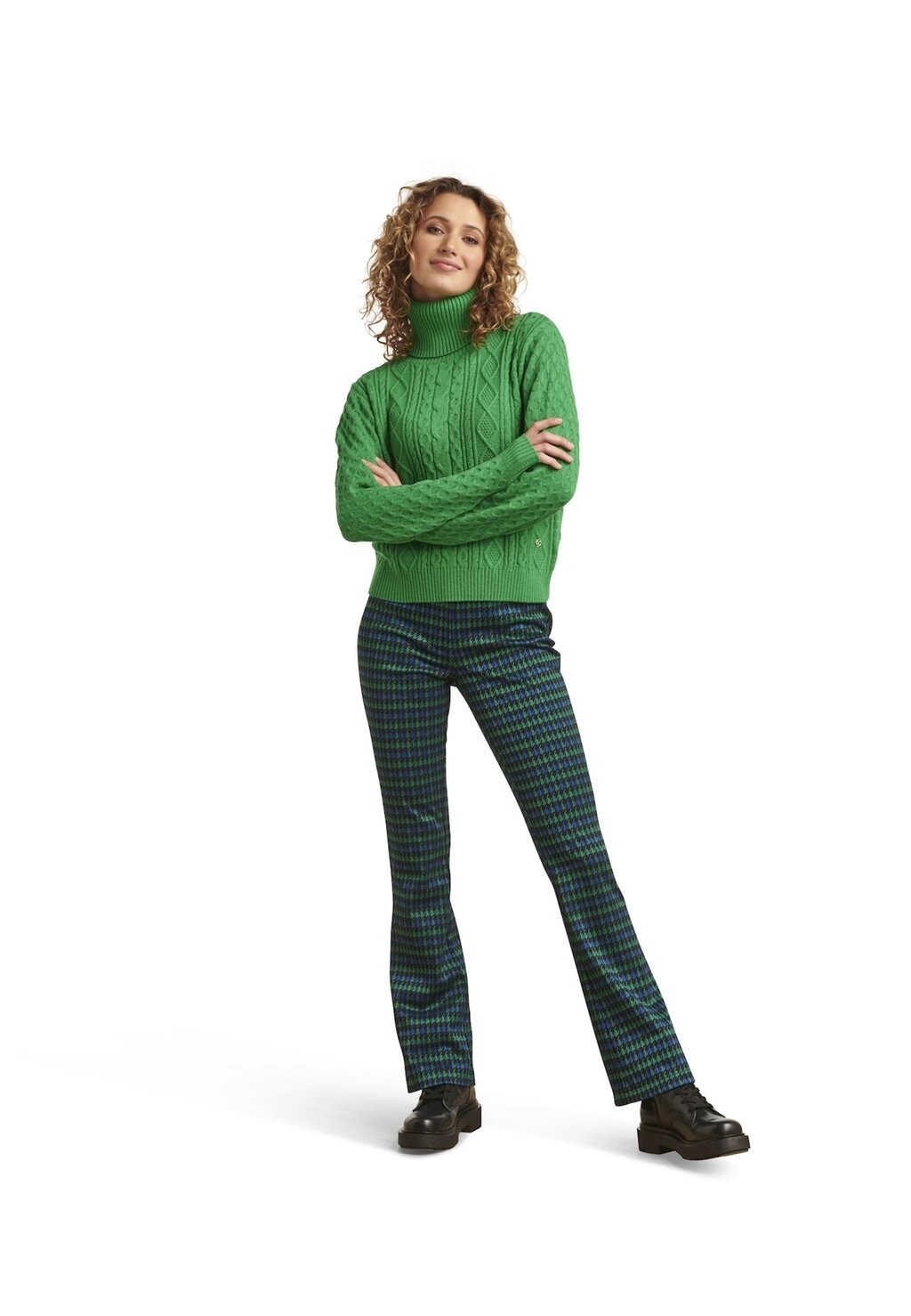 

Вязаный свитер TEXTURED TURTLENECK Smashed Lemon, цвет green