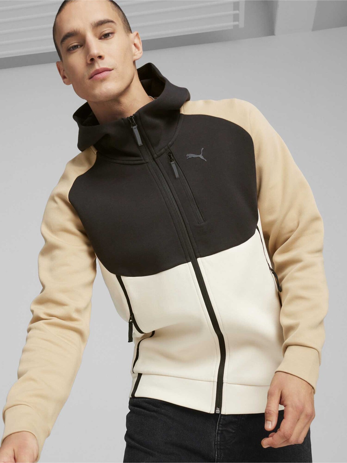 

Толстовка Puma PUMATECH FZ Hoodie DK, бежевый
