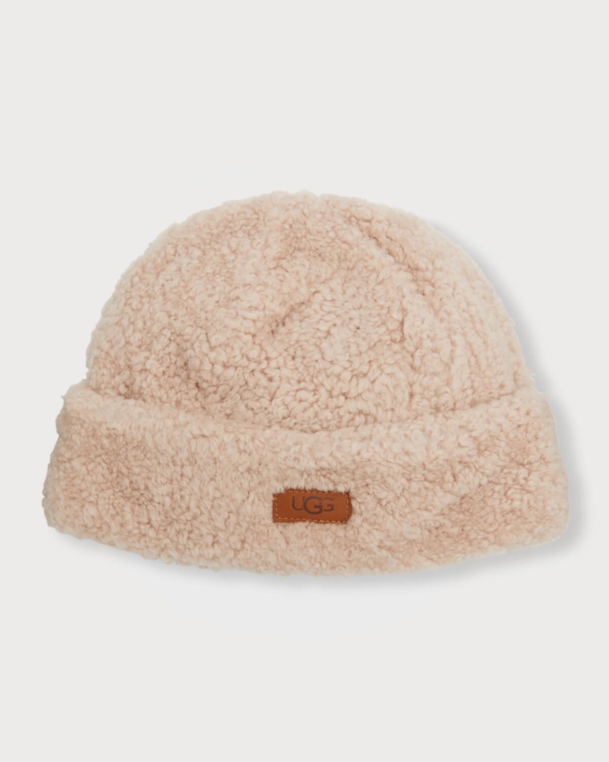 

Шапка из кучерявой овчины с логотипом Ugg, цвет Clff Cliff