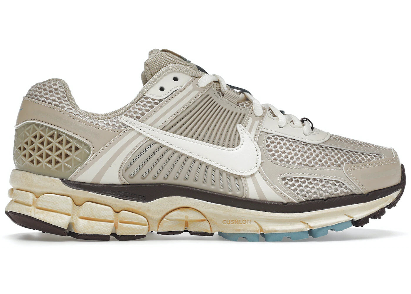 

Кроссовки Nike Zoom Vomero 5, бежевый