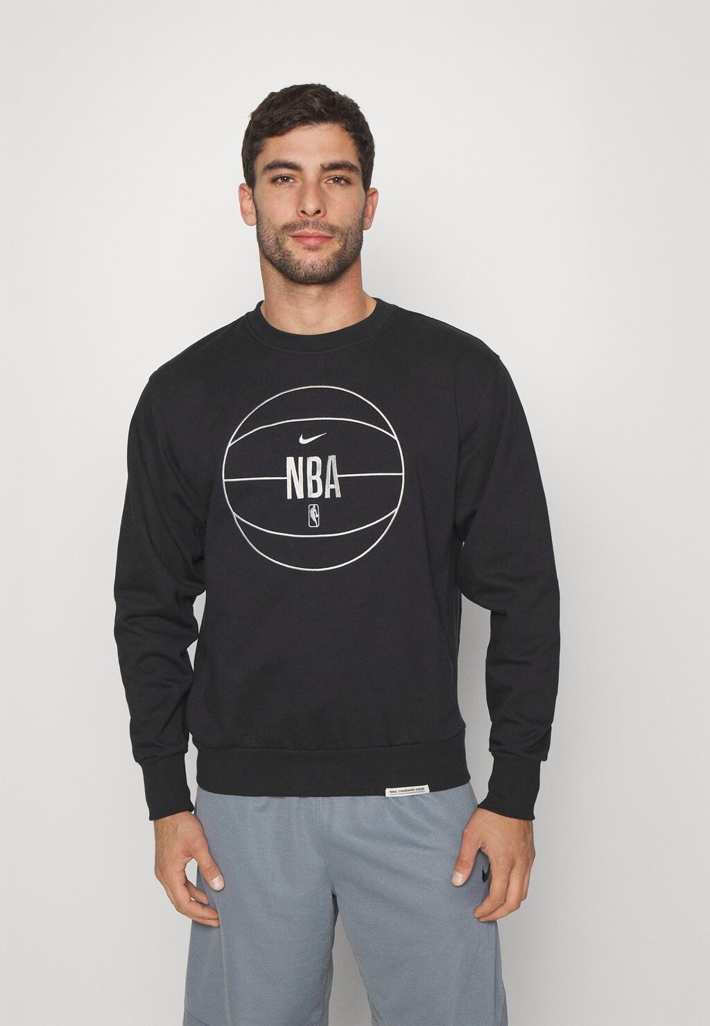

Толстовка Nike Nba Crew, черный / светлая слоновая кость