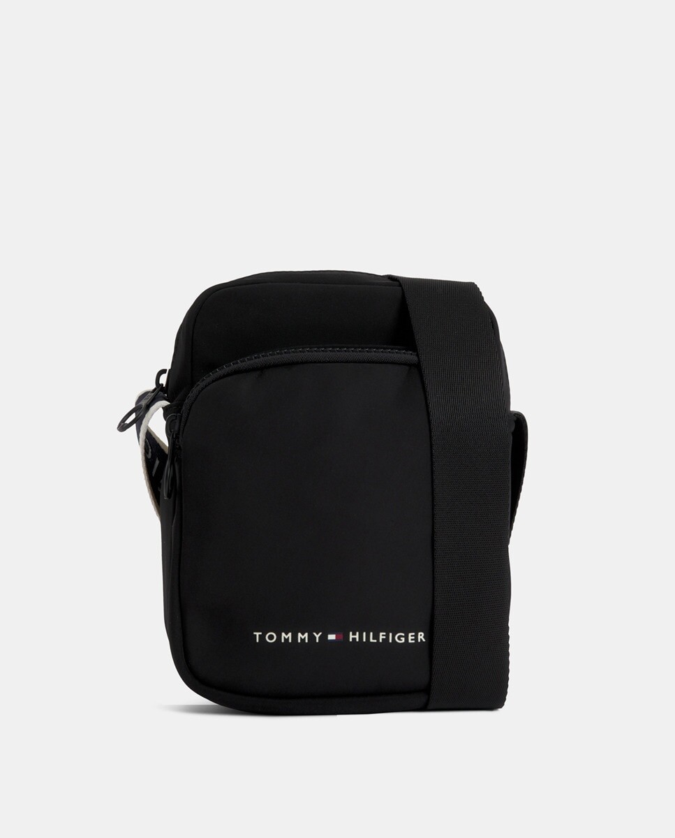 

Черная сумка через плечо с буквами Tommy Hilfiger Tommy Hilfiger, черный