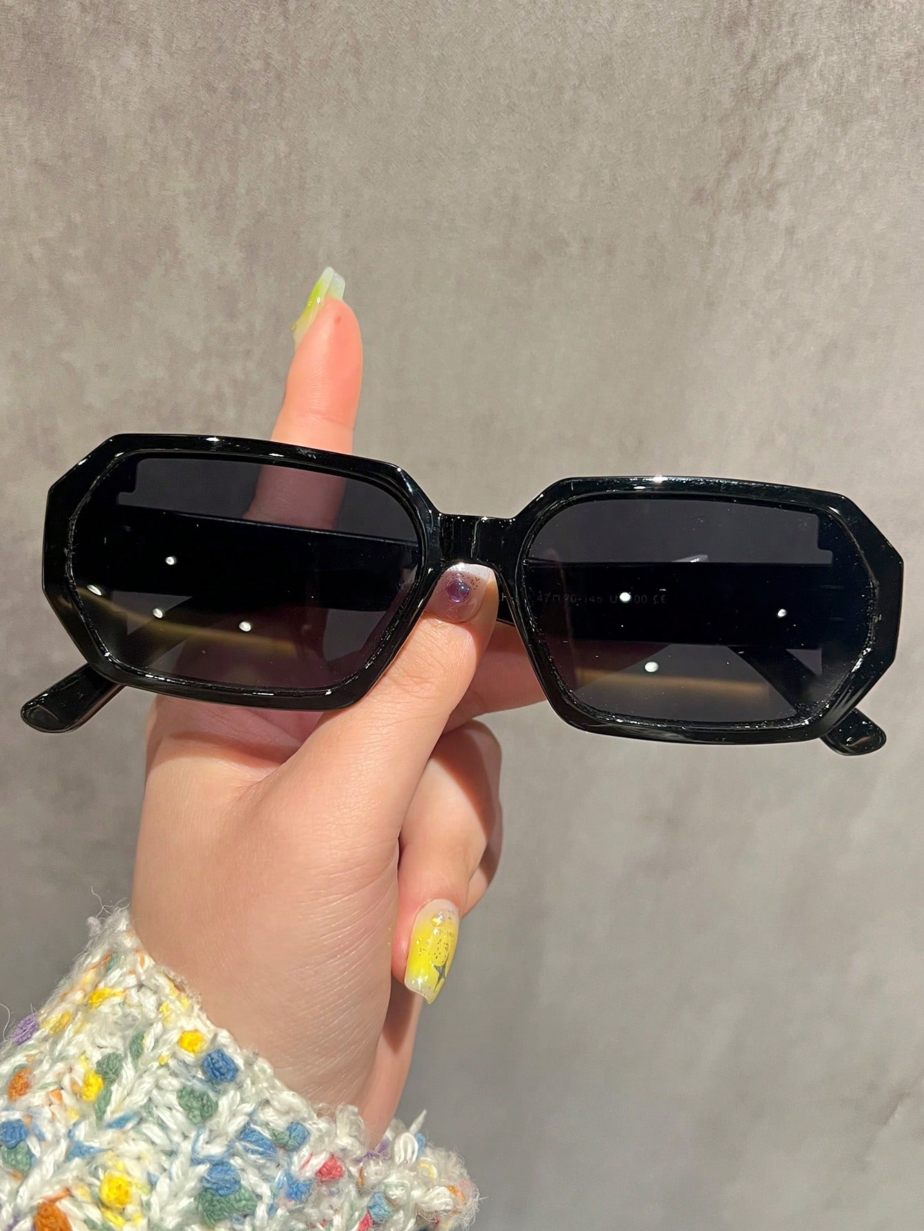 1 шт. Женские модные солнцезащитные очки с геометрическим рисунком для защиты от солнца