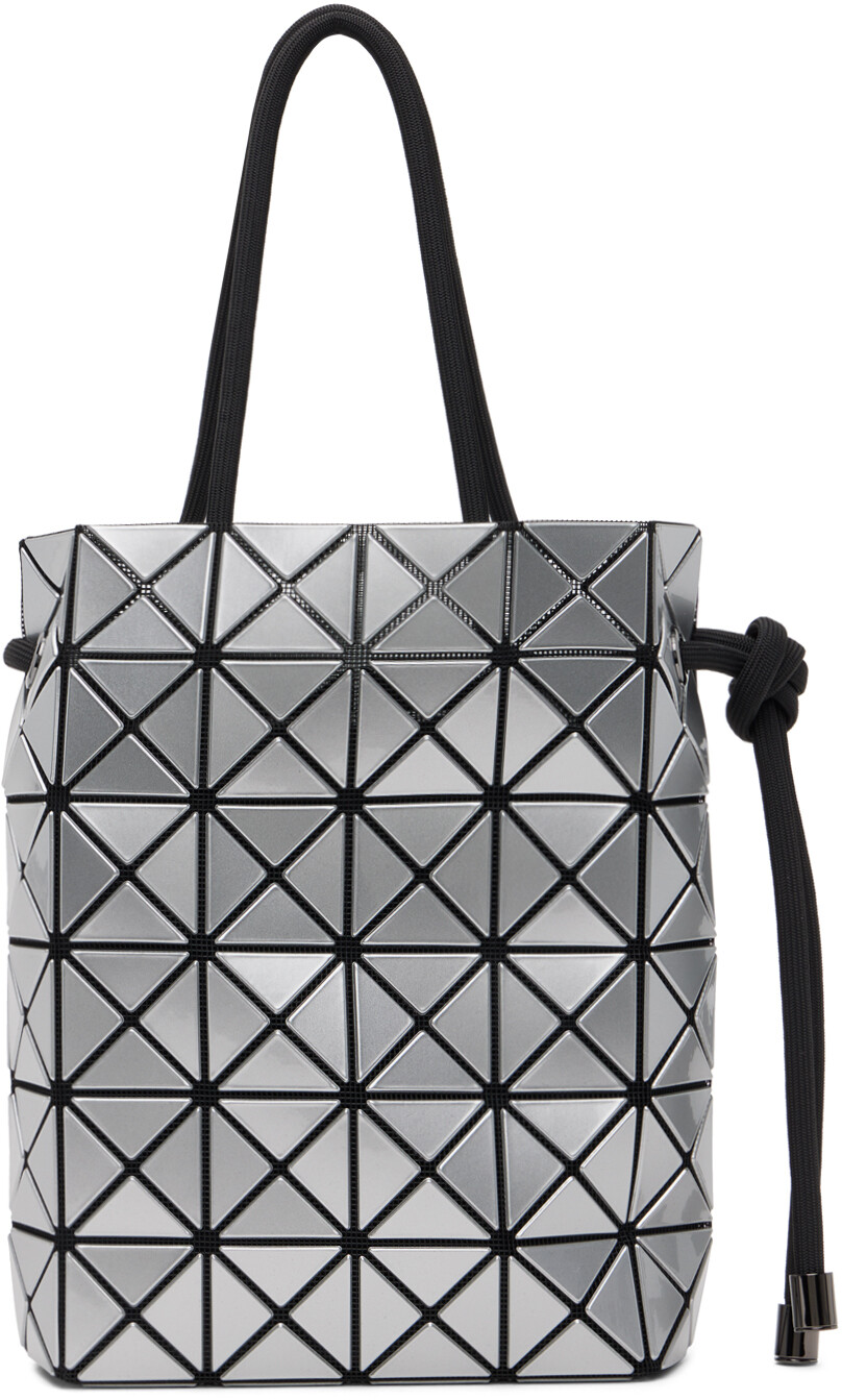 

Серебряная сумка-сжималка BAO BAO ISSEY MIYAKE