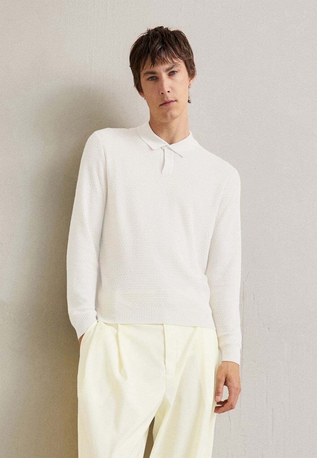 

Свитер Emporio Armani
