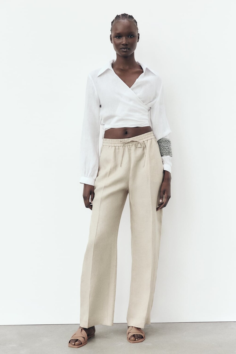 

Прорезиненные сандалии flat criss-cross ZARA, серый