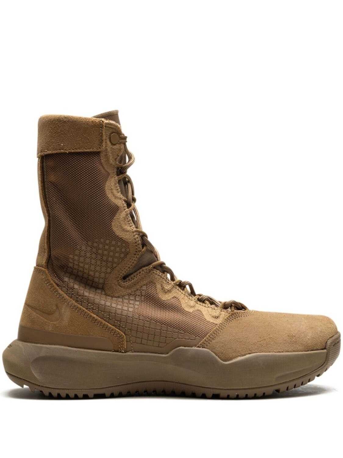 

Ботинки SFB B1 Tripe "Coyote" Nike, коричневый