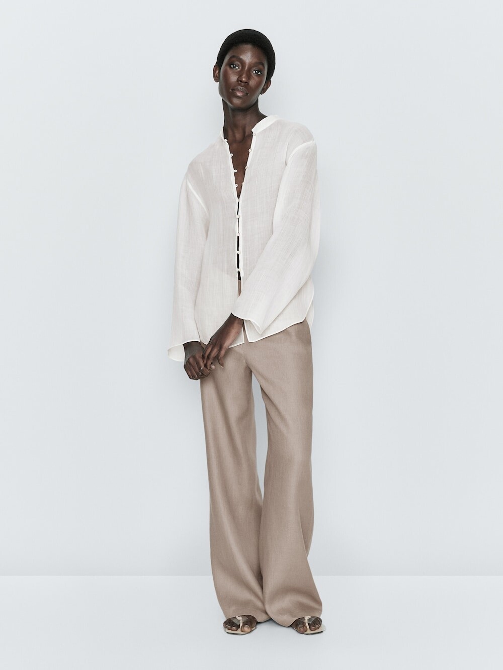 

Рубашка из 100% рами с воротником-стяжкой Massimo Dutti, белый