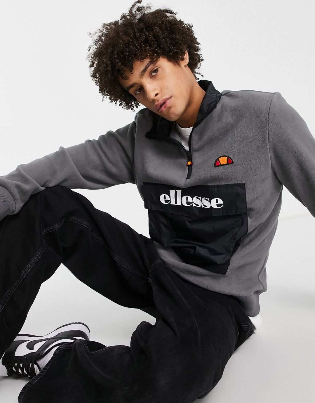 

Серый флисовый флис с логотипом и половинной молнией ellesse