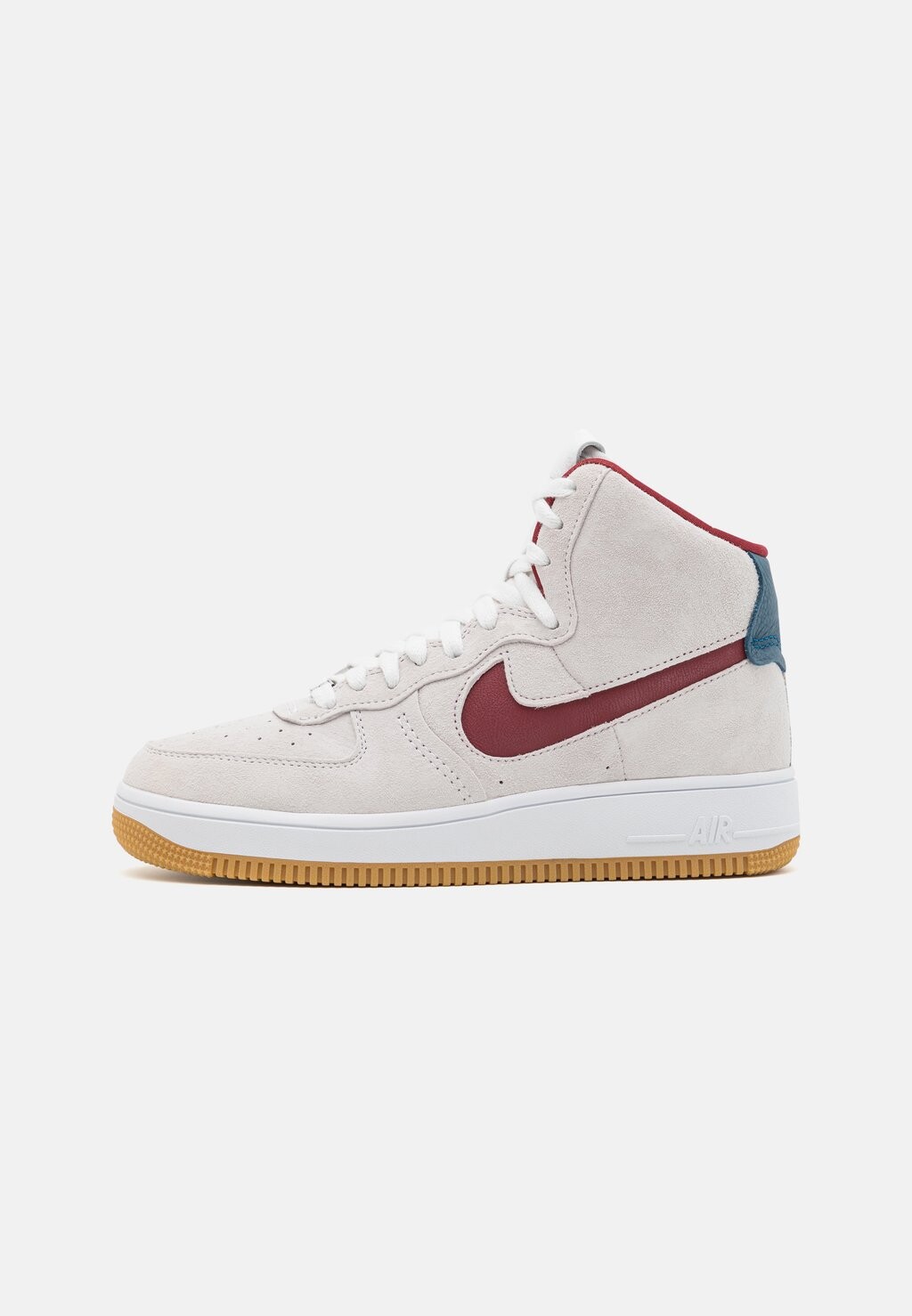 

Высокие кроссовки Nike