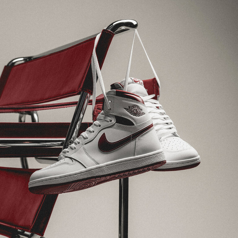 

Кроссовки Nike Air 1 High '85 *Metallic Burgundy* Jordan, белый