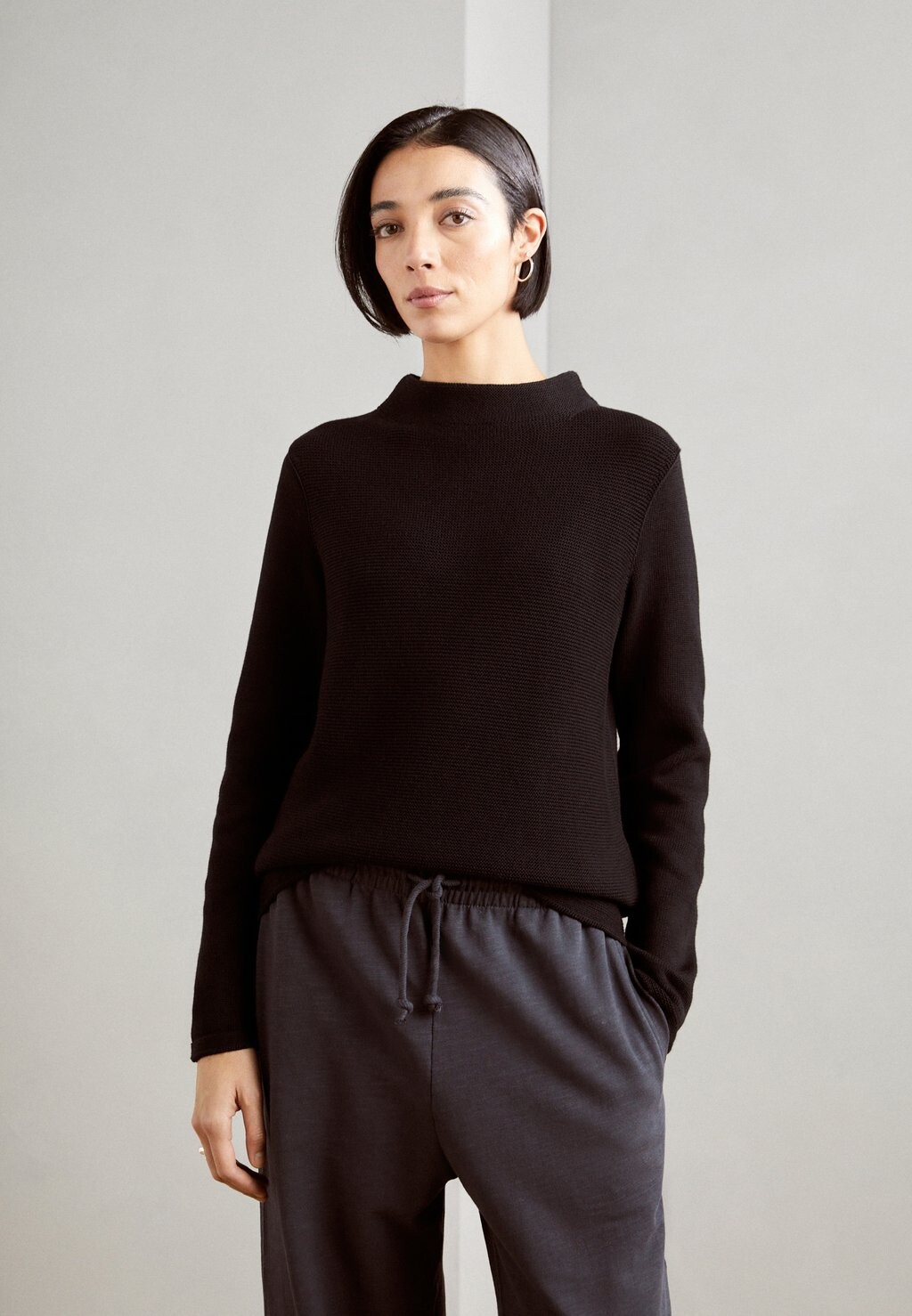 

Джемпер Small Stand Up Collar Marc O'Polo, черный