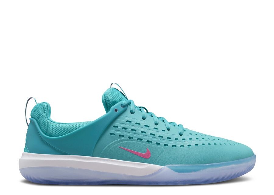 

Кроссовки Nike Zoom Nyjah 3 SB, цвет Dusty Cactus