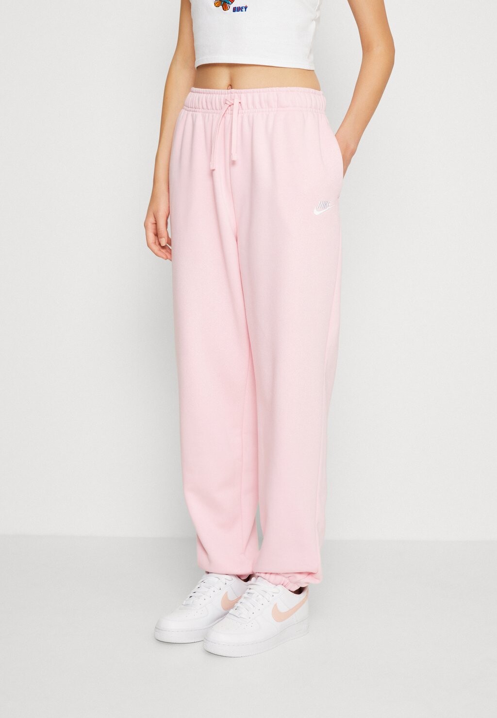 

Спортивные брюки Nike W Club Flc Mr Os, бледно-розовый / белый