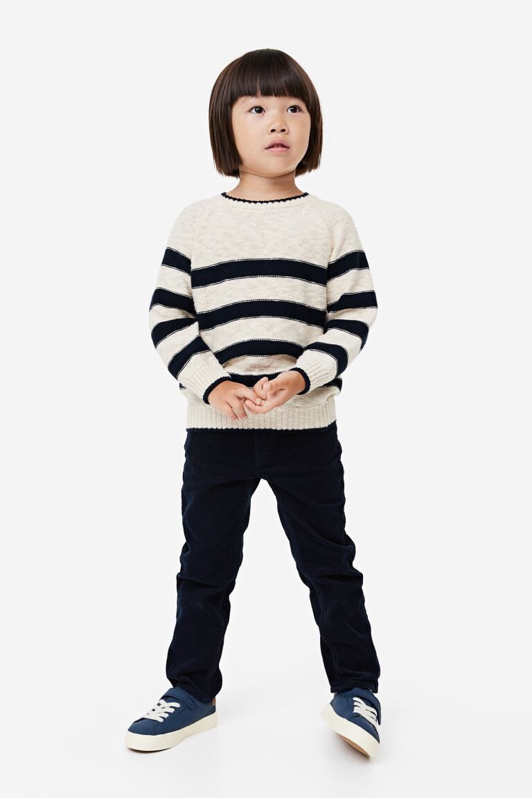 

Вельветовые брюки узкого кроя H&M