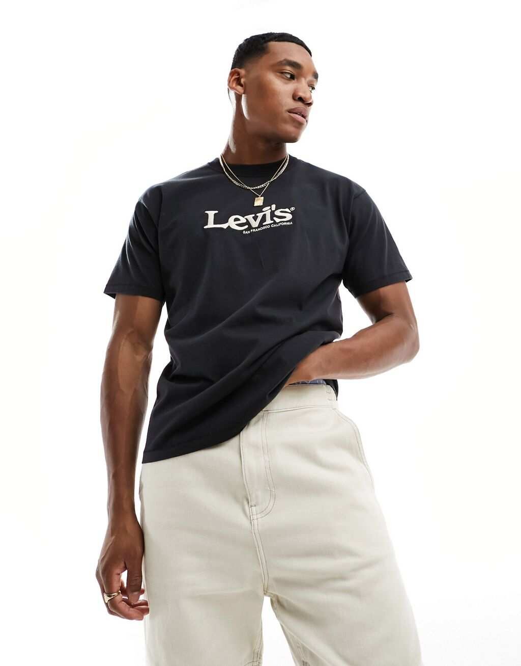

Эксклюзивная черная футболка с ретро-логотипом на груди Levi's x Asos, Черный