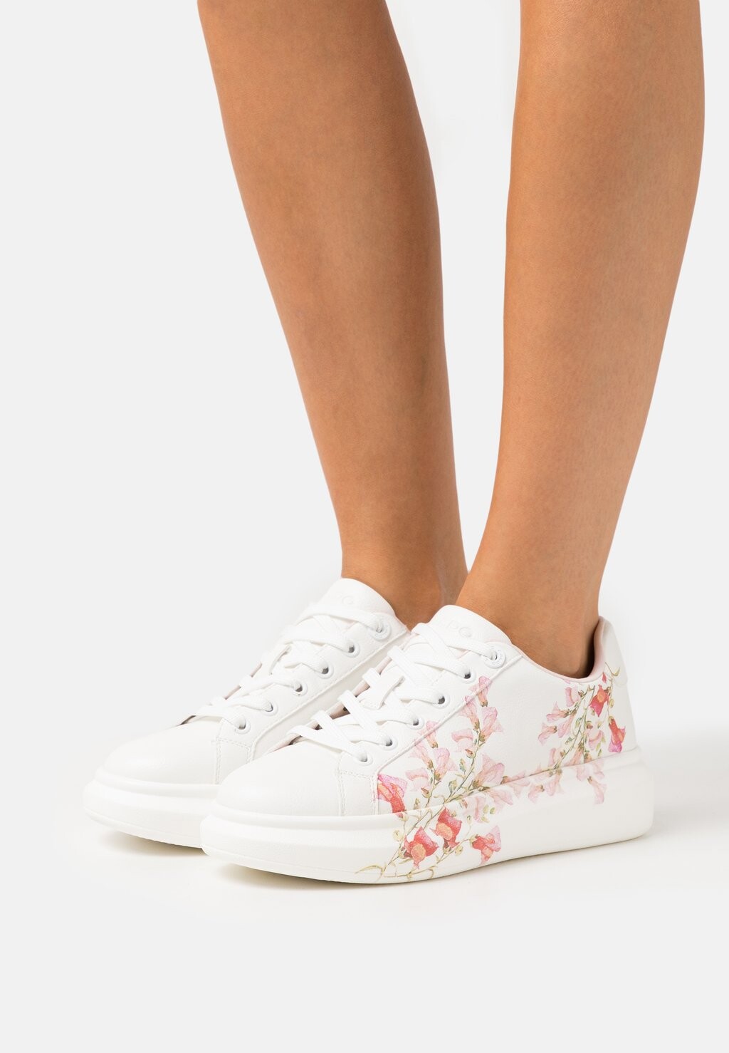 

Кроссовки ALDO, белый