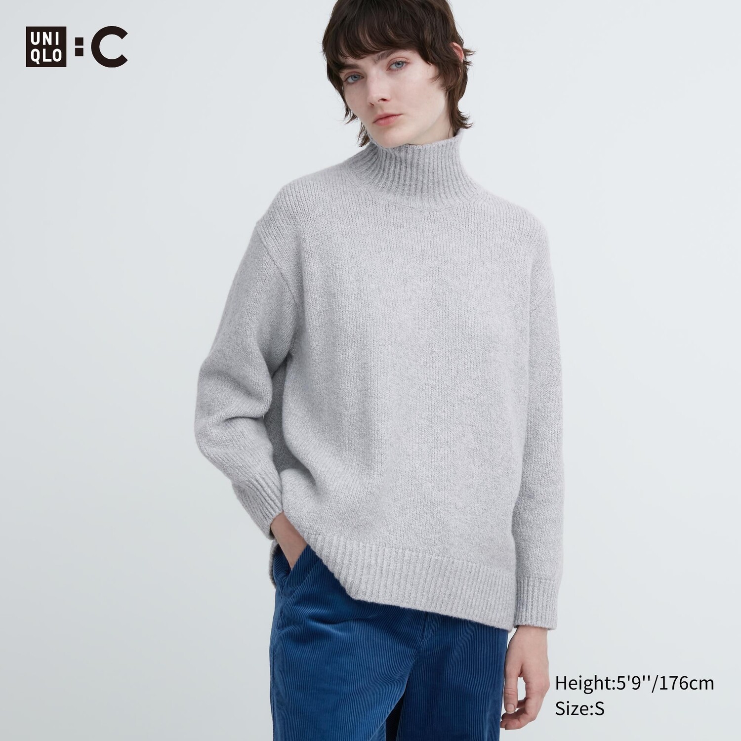 

Мягкий трикотажный джемпер с высоким воротником Uniqlo, светло-серый