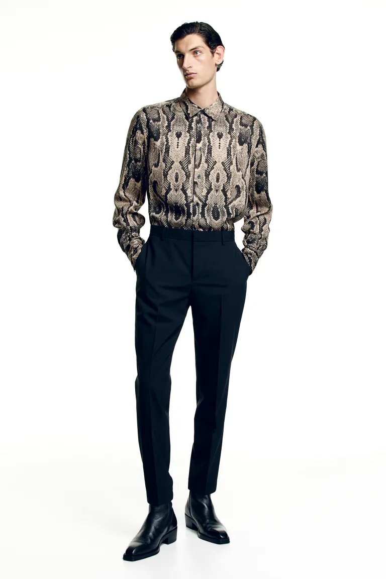 

Рубашка из лиоцелла прямого кроя regular fit H&M, черный