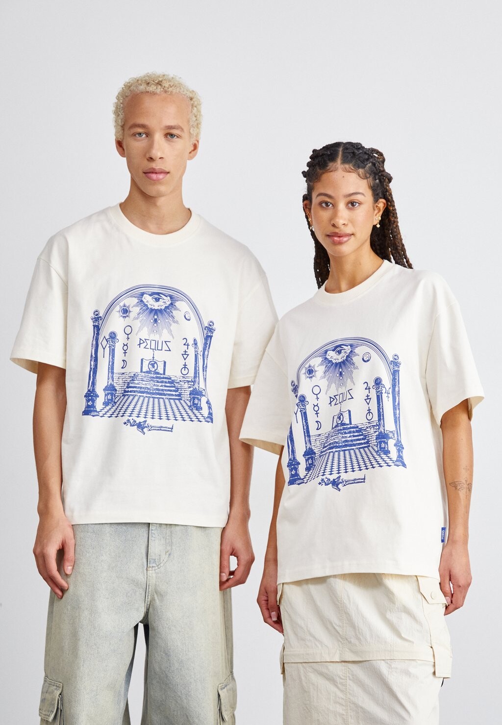 

Футболка с принтом MONUMENT GRAPHIC UNISEX PEQUS, цвет cream