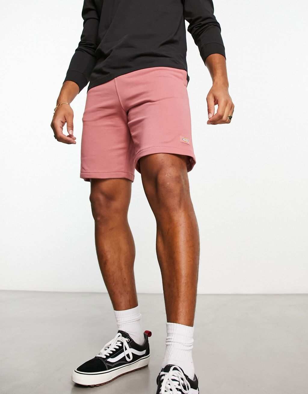 

Фиолетовые шорты Dickies Champlin