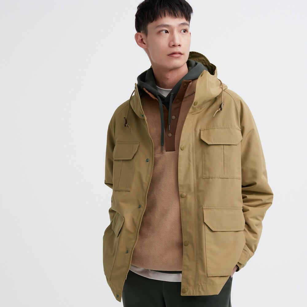 

Uniqlo Мужская одежда/Женская одежда/Парная альпинистская куртка (прочная водонепроницаемая свободная осень)
