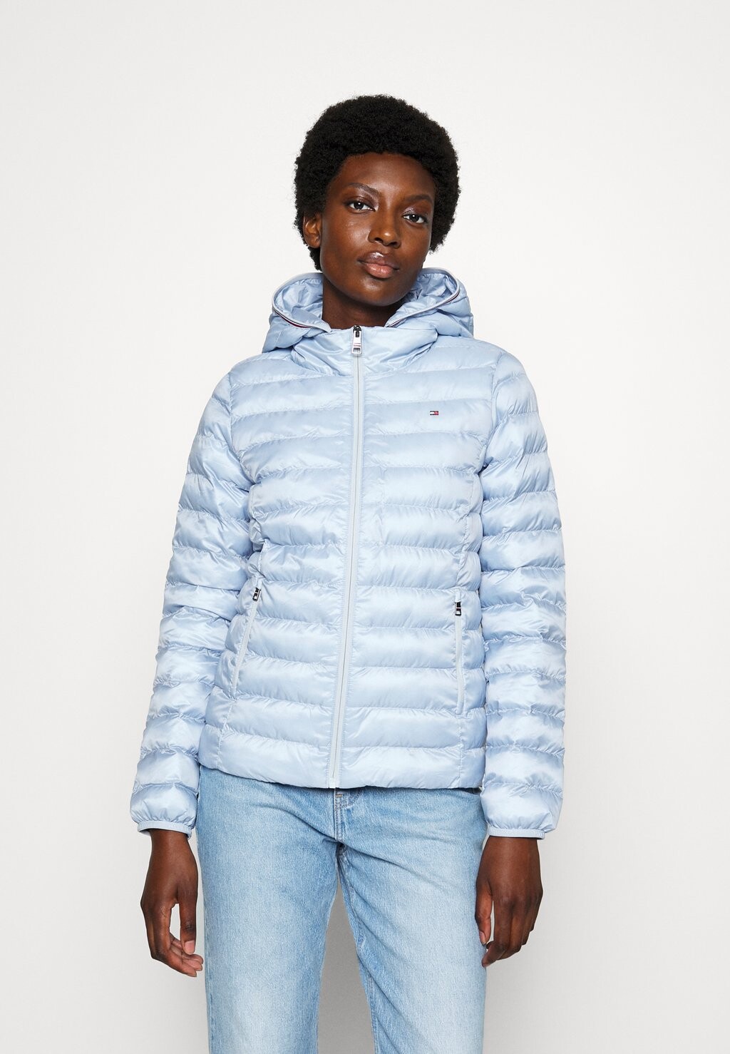 

Зимняя куртка Tommy Hilfiger