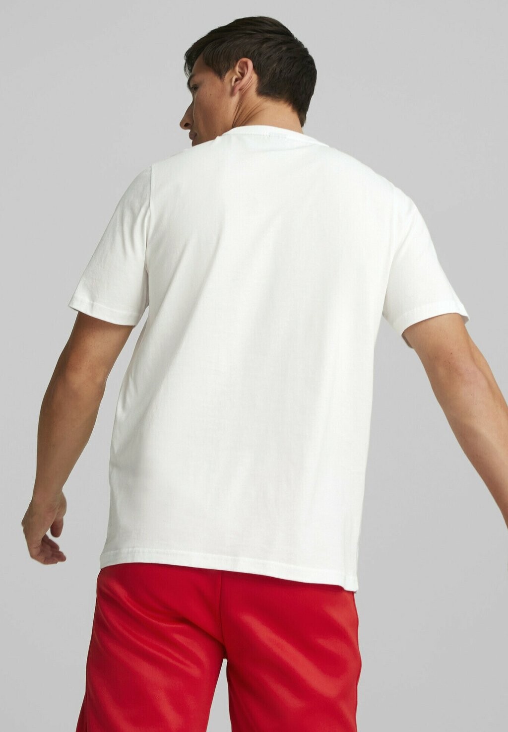 

Футболка с принтом Puma, белый