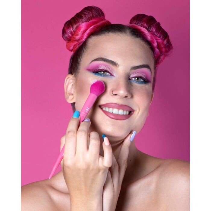 

Набор косметики Nuria Adraos Brocha N5 Set Sellar Krash Kosmetics, 1 unidad